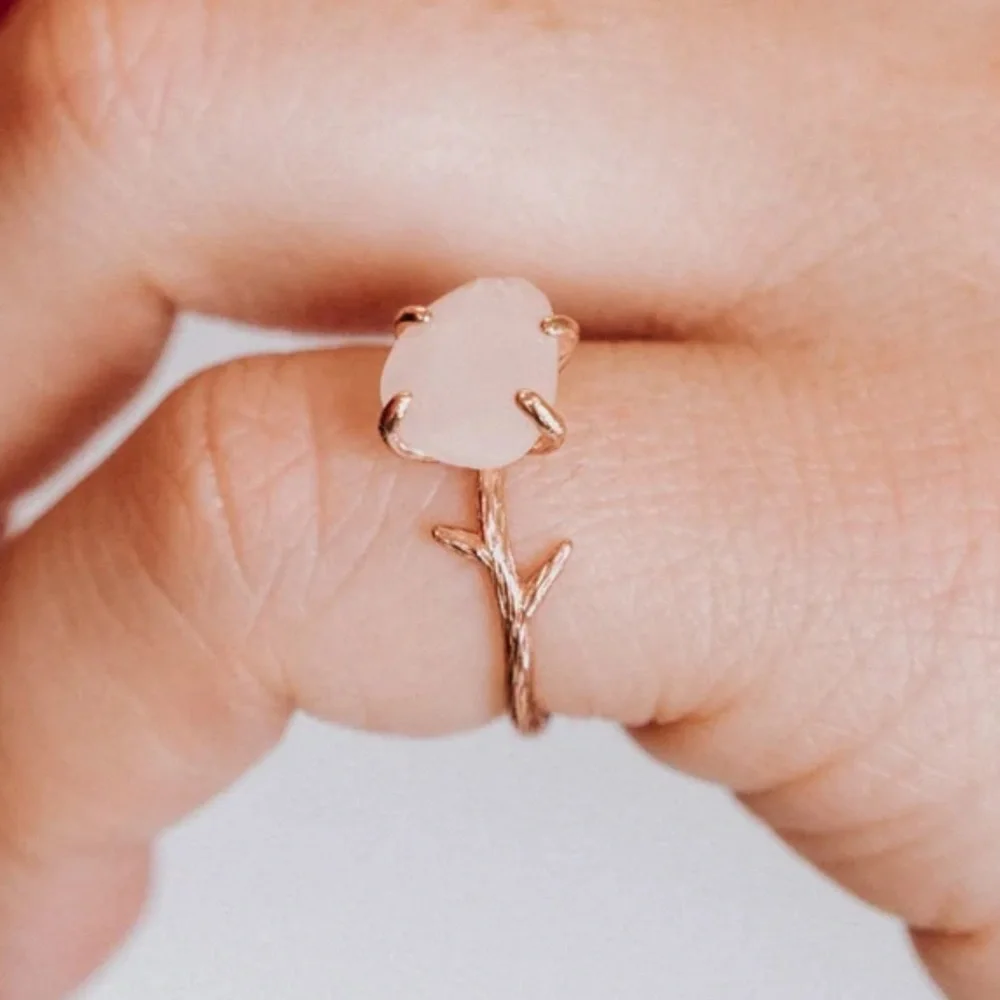 Rose Quartz Ring in Rose Gold - size 7 - Picture 10 of 12